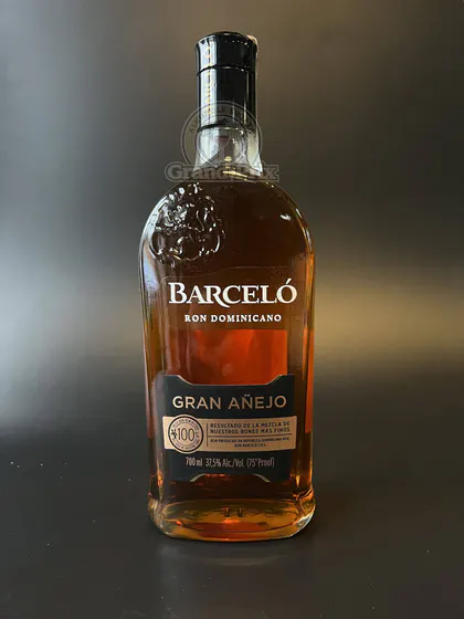 Confezione di Barcelo' Gran Anejo